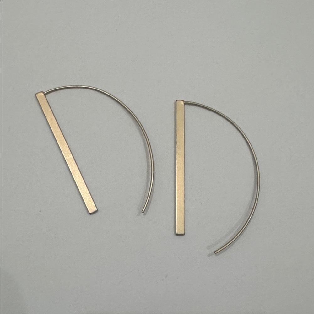 Gold Minimalist Threader Earrings
